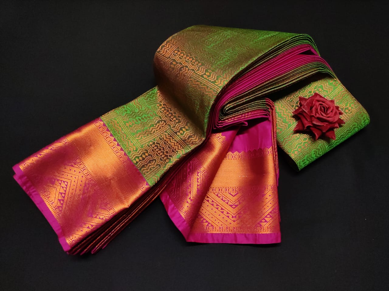 KUBERA kANJIVARAM PATTU SILK SAREES (Contains 2 Gram Pure Gold)