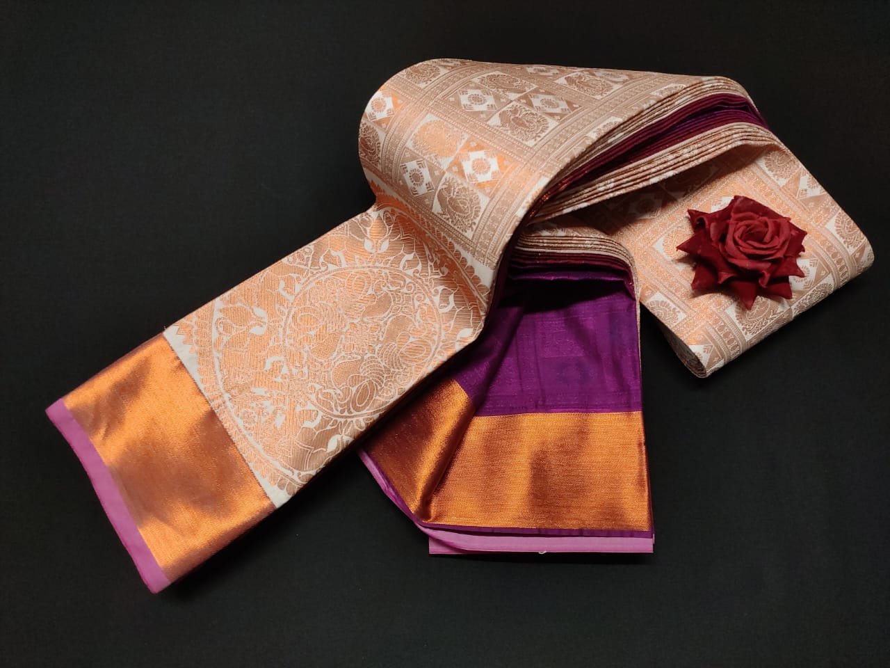 KUBERA kANJIVARAM PATTU SILK SAREES (Contains 2 Gram Pure Gold)